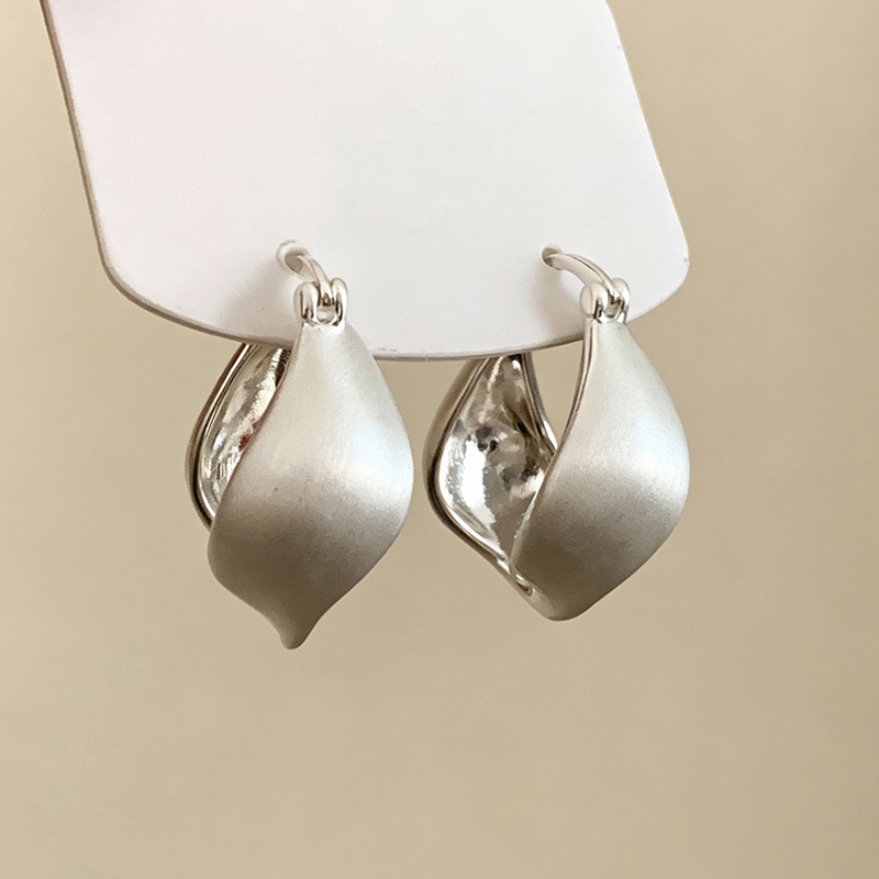 Women Accessories Drawing - Silver Color Personality Twisted Wire Drawing